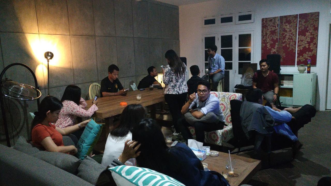 Hôtel Roemah Kesambi à Cirebon Extérieur photo